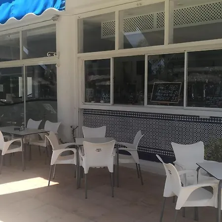 Skol 911a 1 Bedroom Duplex With Sea Views *