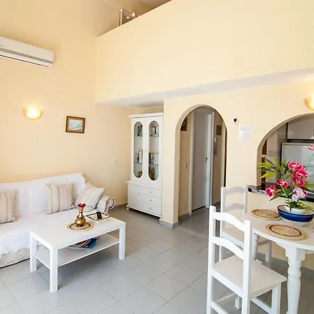Skol 911a 1 Bedroom Duplex With Sea Views Marbella
